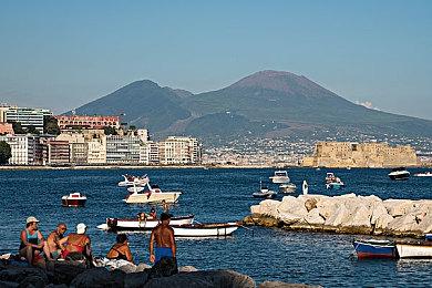 《艾尔登法环》粉丝建网站抱怨PvP不平衡 过半玩家认同